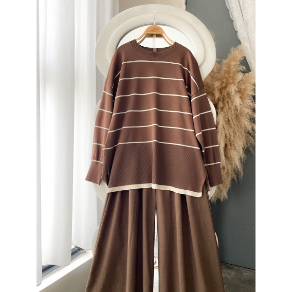 Lany Knit Stripe Top Lany Knit Stripe Top